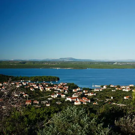 Ante Lejlighed Šibenik